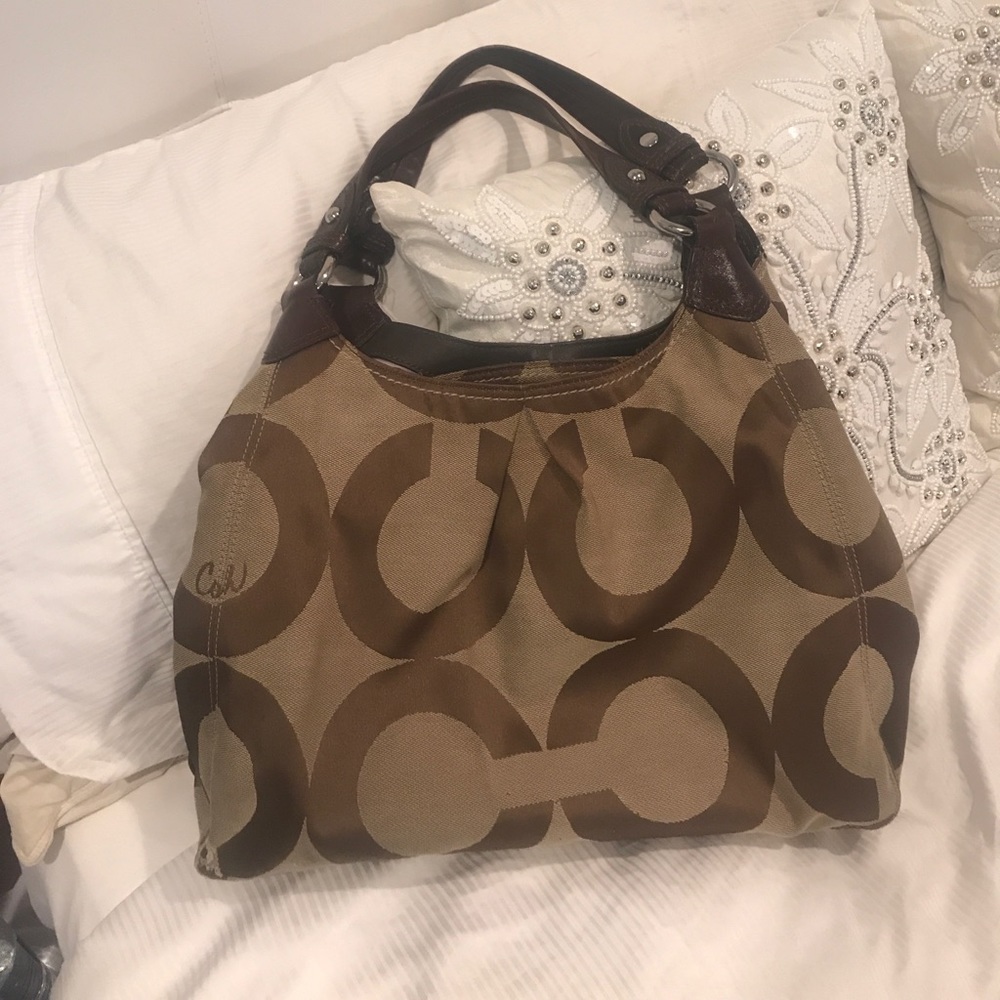 Coach purse. VERY WORN‼️‼️‼️